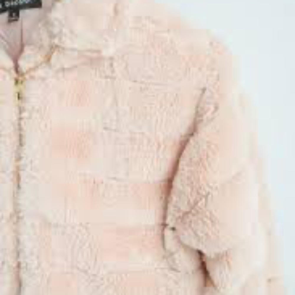 Blu pepper pink fur coat